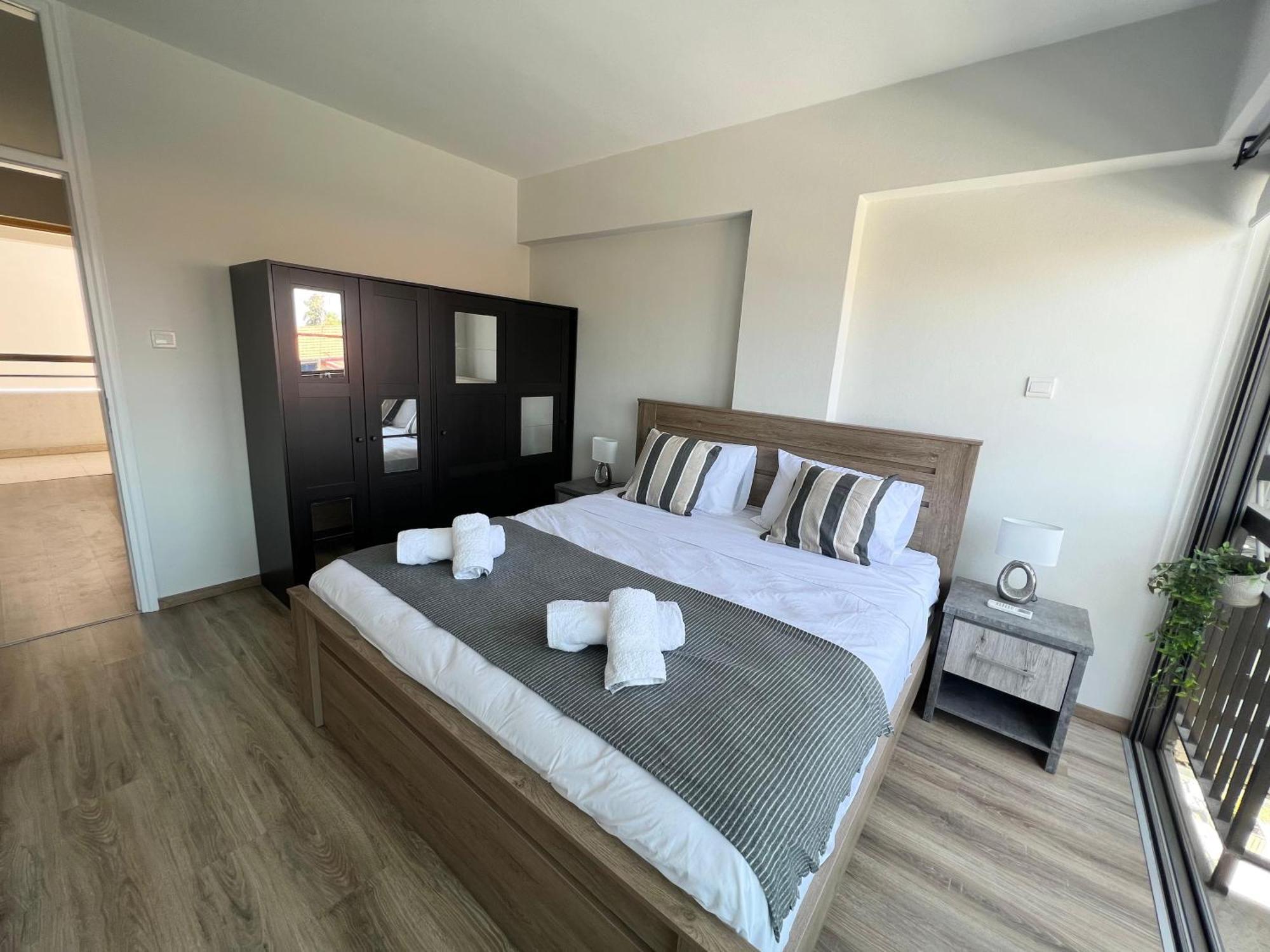 Azul Sea View Apartment Larnaca Exterior photo